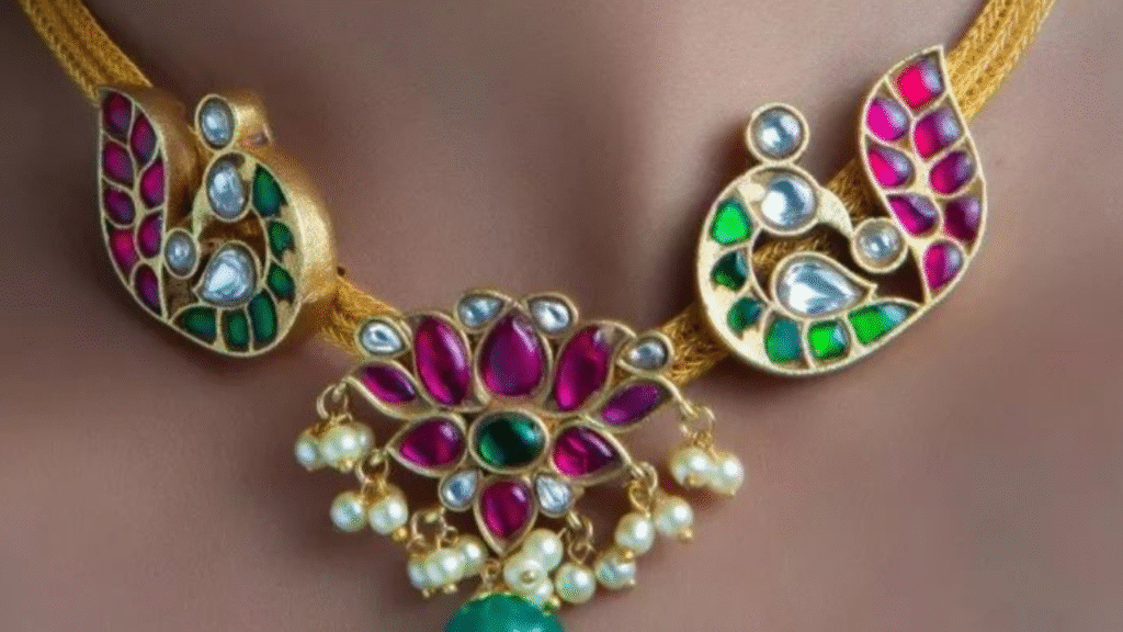 flower design red stone mangalsutra