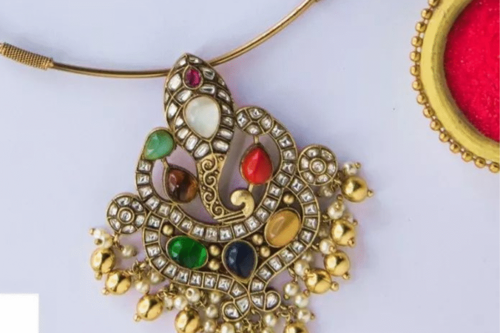 flower design red stone mangalsutra: जब पहनोगी ये रेड स्टोन मंगलसूत्र, वो’दिल हार बैठेंगे! 4 flower design red stone mangalsutra: जब पहनोगी ये रेड स्टोन मंगलसूत्र, वो’दिल हार बैठेंगे!