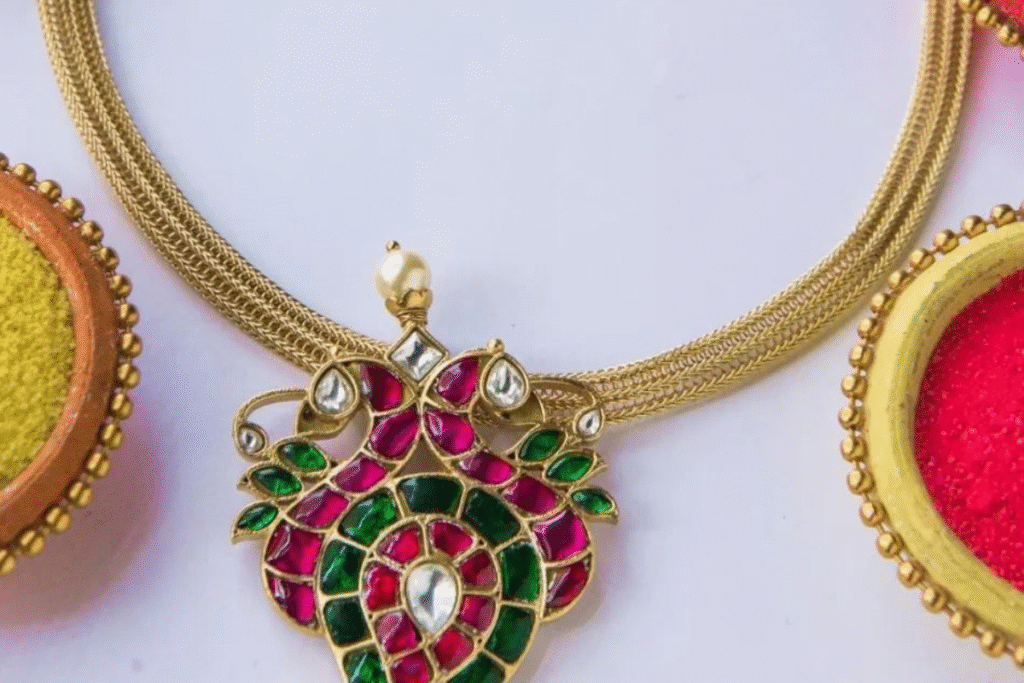 flower design red stone mangalsutra: जब पहनोगी ये रेड स्टोन मंगलसूत्र, वो’दिल हार बैठेंगे! 2 flower design red stone mangalsutra: जब पहनोगी ये रेड स्टोन मंगलसूत्र, वो’दिल हार बैठेंगे!