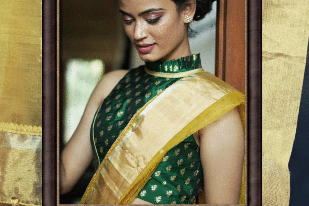 green blouse design for traditional look : स्टाइलिश हरे ब्लाउज डिज़ाइन्स के साथ बनाएं त्योहार और भी खास! 5 green blouse design for traditional look : स्टाइलिश हरे ब्लाउज डिज़ाइन्स के साथ बनाएं त्योहार और भी खास!