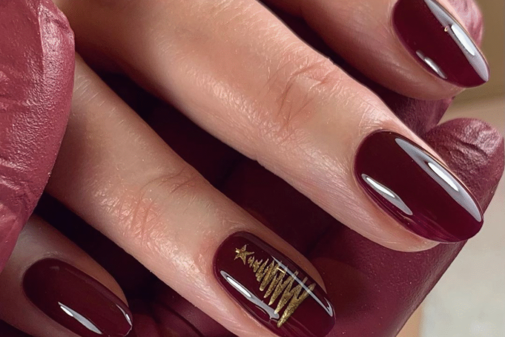 Nail Care Tips: इन टिप्स को अपनाकर आप भी अपने हाथों की खूबसूरती बढ़ा सकती हैं! 3 Nail Care Tips