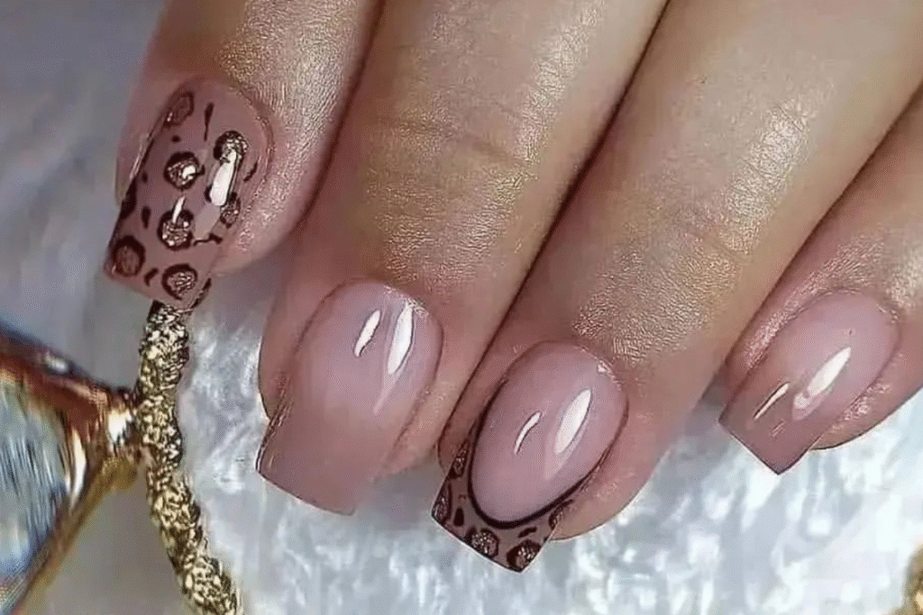 Nail Care Tips: इन टिप्स को अपनाकर आप भी अपने हाथों की खूबसूरती बढ़ा सकती हैं! 2 Nail Care Tips