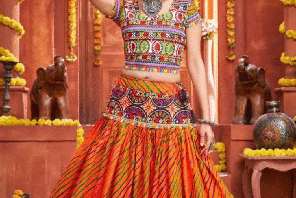 Best Navratri Ghaghra Choli designs 2025: घाघरा-चोली में दिखें स्टाइलिश – नवरात्रि के हर दिन के लिए खास लुक आप यह लुक जरूर ट्राई करो 6 Best Navratri Ghaghra Choli designs 2025