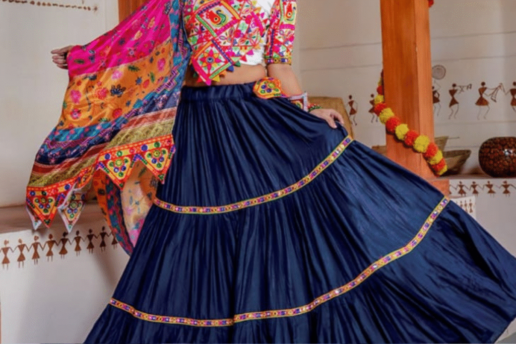 Best Navratri Ghaghra Choli designs 2025: घाघरा-चोली में दिखें स्टाइलिश – नवरात्रि के हर दिन के लिए खास लुक आप यह लुक जरूर ट्राई करो 9 Best Navratri Ghaghra Choli designs 2025