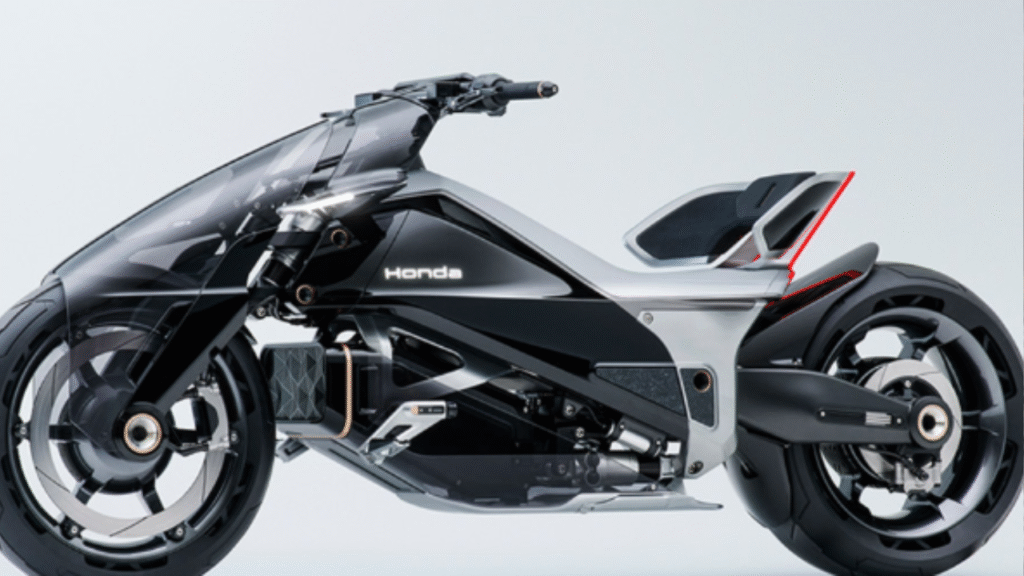 Japan Mobility Show 2025: Honda ने दिखाई असली Future बाइक! Outlier EV ने मचा दिया धमाका 1 Japan Mobility Show 2025: